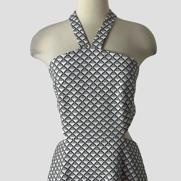 Karen Millen Geometric Jacquard Halter Maxi Dress 8 Black White Cut Out Column - Picture 6 of 15
